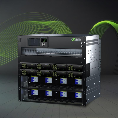 الطاقة الشمسية الهجينة ذات الطاقة المسطحة FP2 ذاتية التشغيل مع نظام MPPT المدمج 300A / 500A