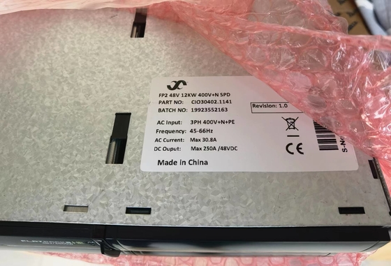 Eltek 48V 12KW نظام كهرباء اتصالات متزامن متكامل 2U Flatpack2 250A نظام متزامن CIO30402.XXXX