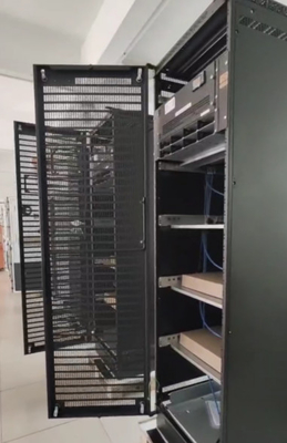 Flatpack2 48/3000HE نظام الطاقة للاتصالات 16-24 كيلوواط القدرة 8 كيلوواط للتوسع في المستقبل