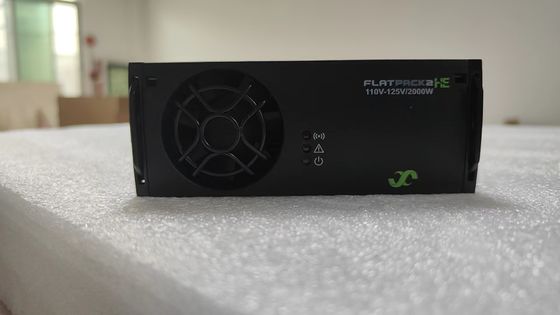 وحدة مقوم Eltek FLATPACK2 بقدرة 2000 واط وكفاءة عالية تبلغ 94% للتطبيقات الصناعية
