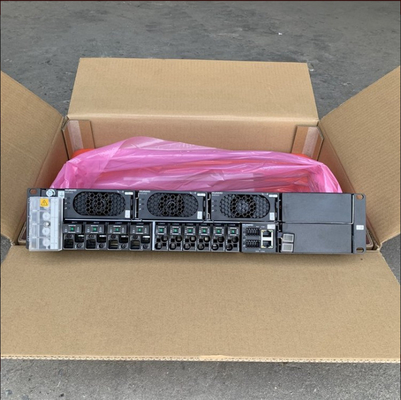 نظام طاقة مدمج عالي الكفاءة للتيار المتردد مقاس 19 بوصة ETP48200-B2A1 وحدة مقومات R4815 R4830G1