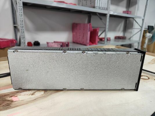 محول عاكس عالي الكفاءة من Eltek 48 فولت 230 فولت / 1500 فولت أمبير Rectiverter Flatpack2