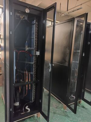 وحدة التبريد بالهواء الدقيقة في الصف L Series L40 380V 3Ph Data Center Cooling